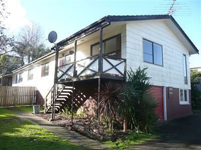 1/21 Capricorn Place, Browns Bay, Auckland