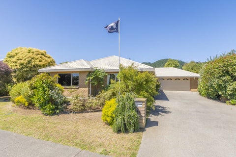 66 Awatea Avenue, Paraparaumu
