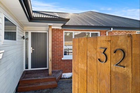 32 Bradford Street, Bradford, Dunedin