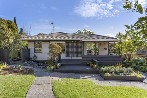 67 Kia Ora Road, Beach Haven, Auckland