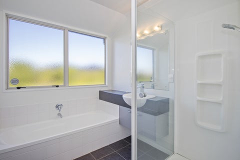 90 Kay Road, Flagstaff, Hamilton
