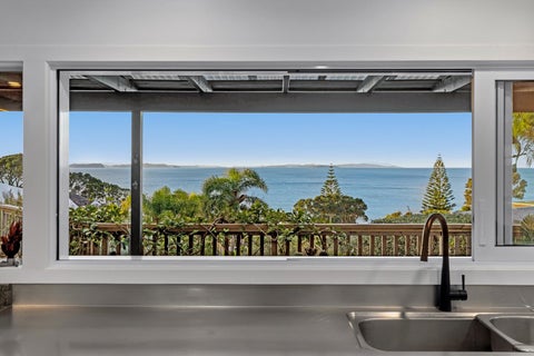 74 Duncansby Road, Stanmore Bay, Whangaparaoa