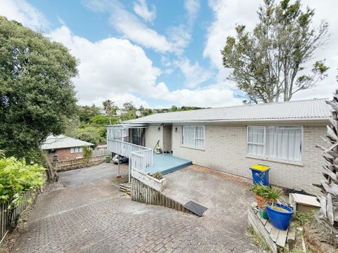 91 Mountbatten Avenue, Hillcrest, Auckland