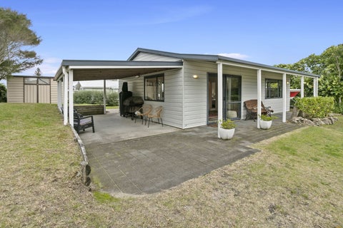 6 Conqueror Rise, Pauanui
