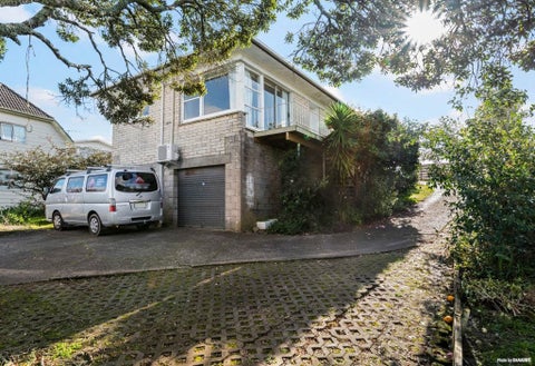 2/31 Marcel Place, Glenfield, Auckland