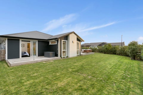 12 Kauri Grove Drive, Kumeu
