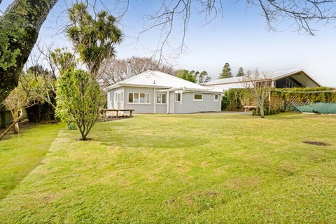 50 Brooklands Road, Brooklands, New Plymouth