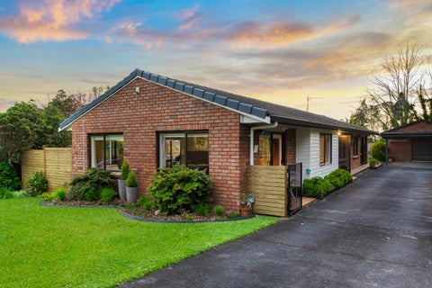 3 Redmount Place, Red Hill, Papakura