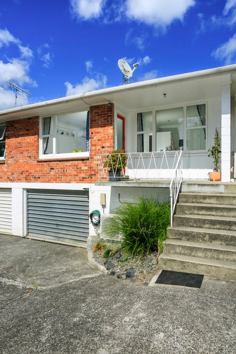 2/26 Rangatira Road, Birkenhead, Auckland