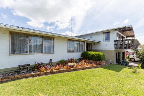 6 Walmsley Crescent, Paeroa, Paeroa