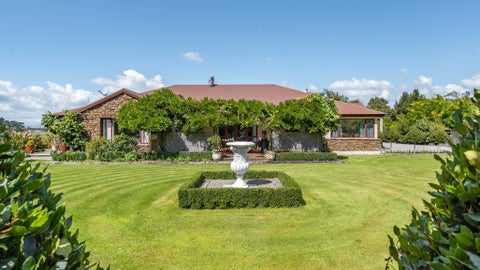 39 Reading Street, Greytown