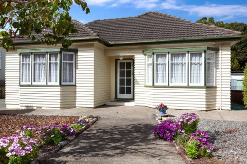 5 Roy Street, Tawa, Wellington