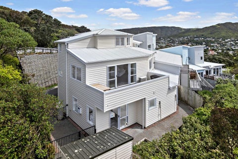 6/143 Cockayne Road, Khandallah, Wellington