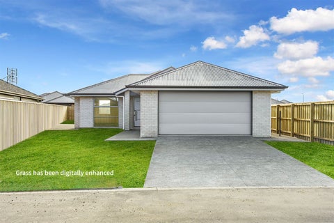 16 Stackwood Avenue, Woodend, Woodend