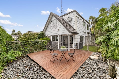2/38 Rukutai Street, Orakei, Auckland