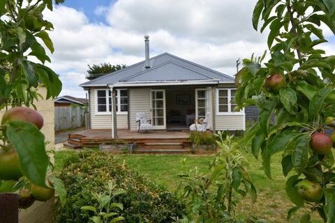 2 Kent Street, Carterton