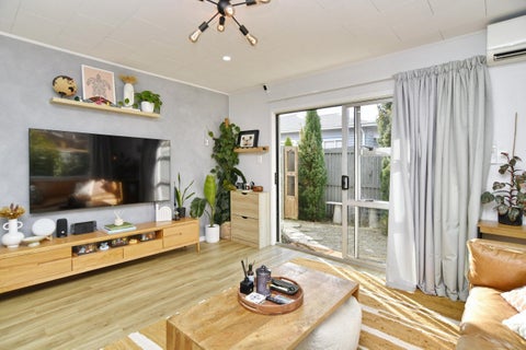 2/144 Main North Road, Papanui, Christchurch