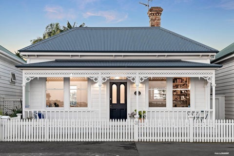 31 Queens Parade, Devonport, Auckland