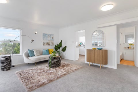 3/24 Knights Road, Rothesay Bay, Auckland