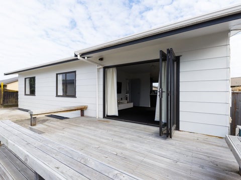 34A McLeavey Drive, Kelvin Grove, Palmerston North