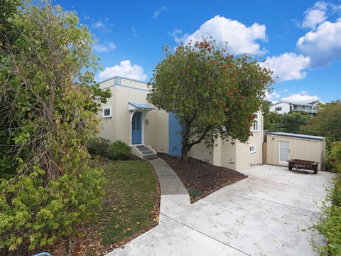 27 Colenso Avenue, Hospital Hill, Napier