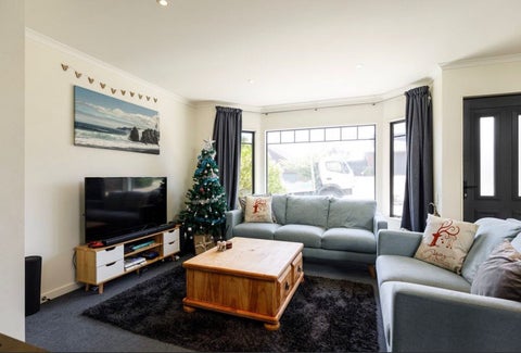 12A Landsdowne Terrace, Karori, Wellington