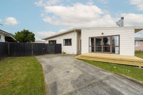 9 Karamea Crescent, Kelvin Grove, Palmerston North
