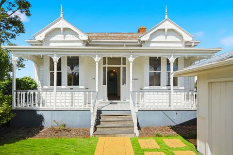 94 Queen Street, Northcote Point, Auckland