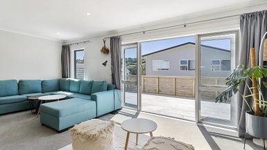 6/20 Glanmire Road, Newlands, Wellington