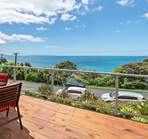 16 Duncansby Road, Stanmore Bay, Whangaparaoa