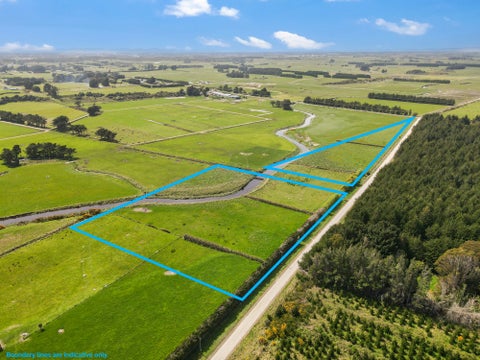 77 Bay View Road, Woodend, Invercargill
