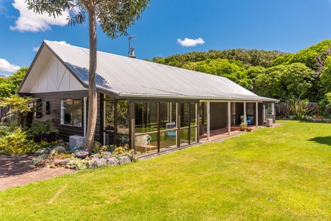 17A Iti Grove, Waikanae