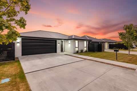 126 Chinnerys Road, Woodend, Woodend