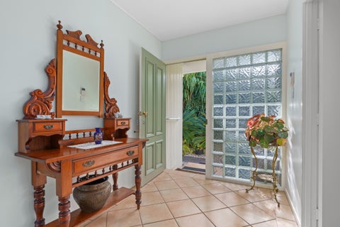 7 McDowell Crescent, Hillcrest, Auckland