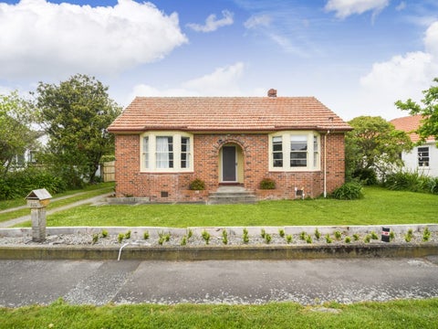 118 Savage Crescent, West End, Palmerston North