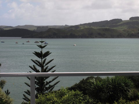 118 Greenslade Road, Raglan, Raglan