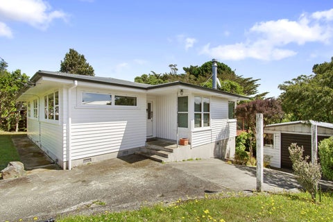 7 Christopher Way, Paparangi, Wellington