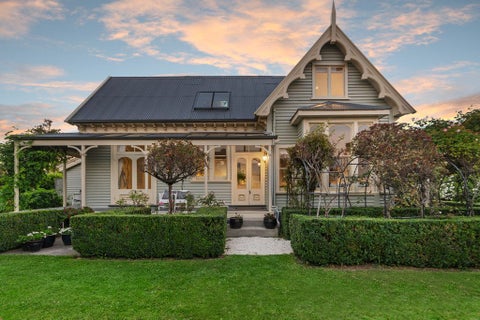 172 Blighs Road, Strowan, Christchurch