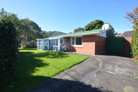 1 Iti Grove, Waikanae, Waikanae