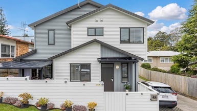 4A Halberg Street, Glenfield, Auckland