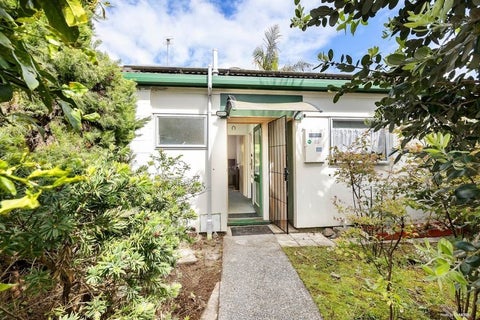 18 Fred Woodward Place, Mount Roskill, Auckland