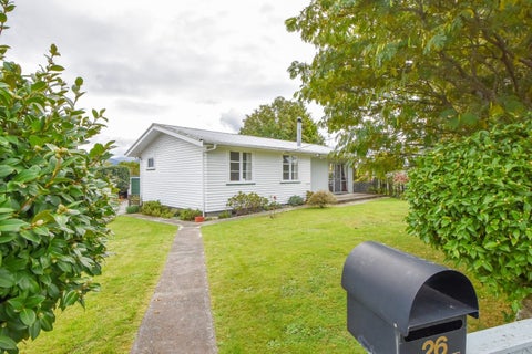 26 Augustus Street, Carterton