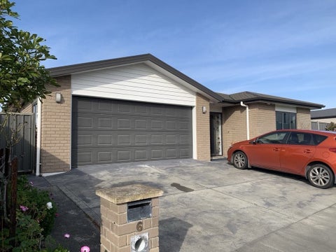 6 Lindis Place, Poraiti, Napier
