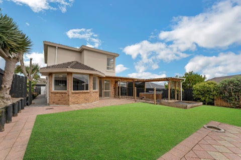 5 Natasha Lane, Henderson, Auckland