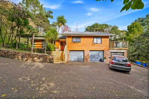 1/424 Don Buck Road, Massey, Auckland