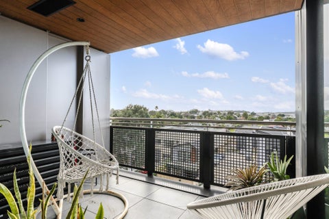 304/64 Victoria Street, Onehunga, Auckland
