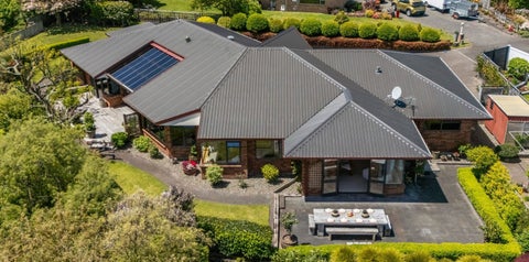 22 Fairview Terrace, Waipahihi, Taupo