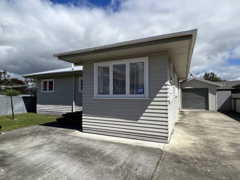 30 Botanical Road, Takaro, Palmerston North