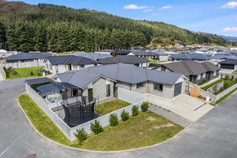 4 Craigie Way, Wainuiomata, Lower Hutt