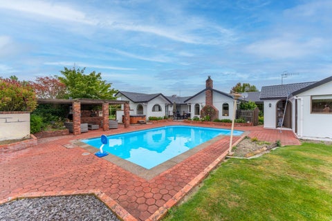 33 Lynch Road, Levels